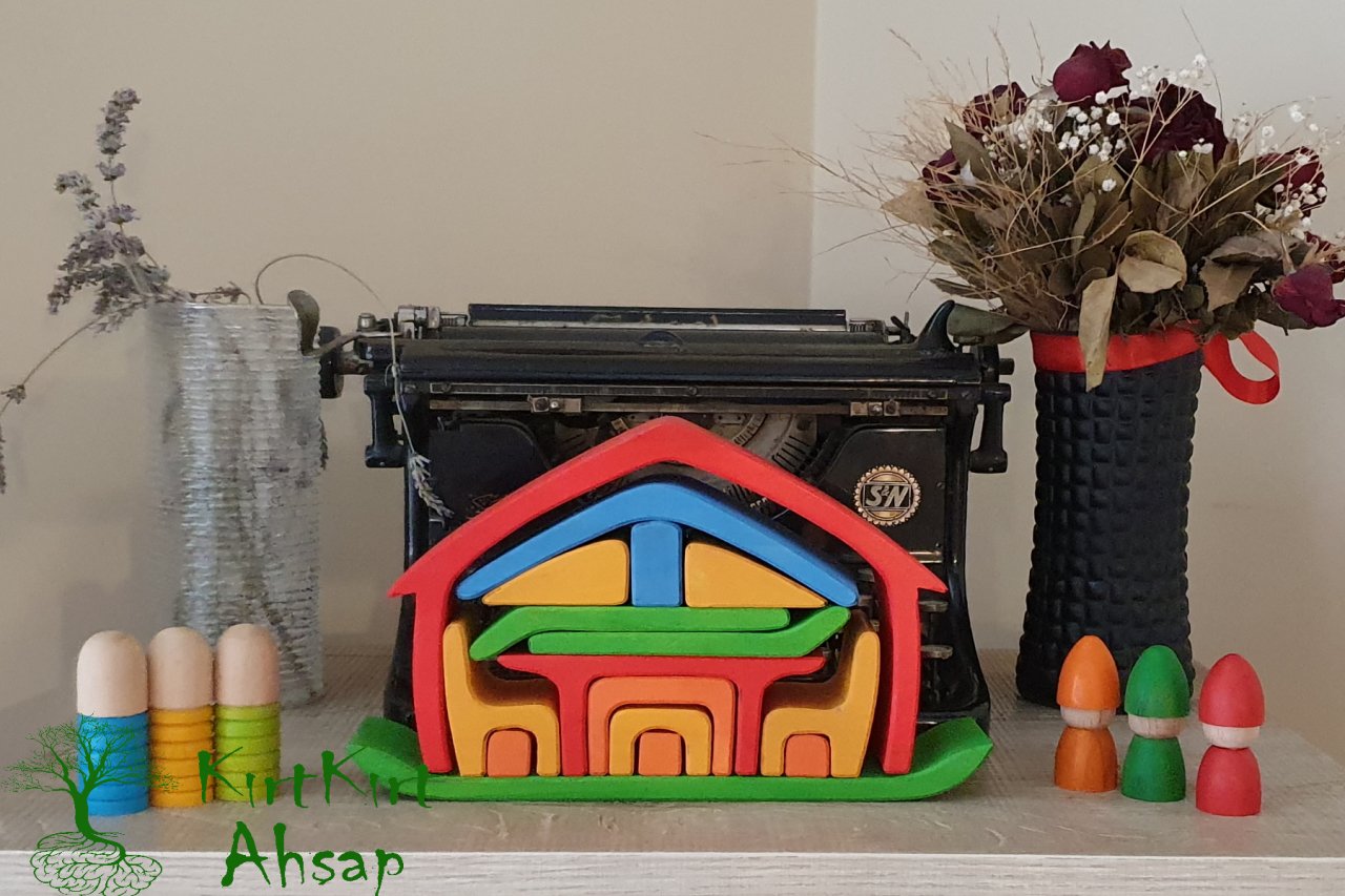 Waldorf Ev ve 6'lı Peg Bebek Seti (nins) Set 2 KırtKırt Ahşap