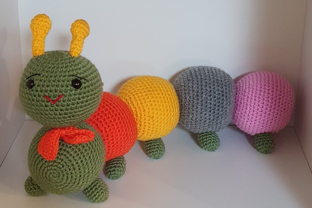 Amigurumi Tırtıl - Uyku arkadaşı - Doğal Oyuncak - El Örgüsü